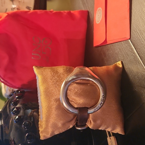 Super Cool New Uno de 50 Silver And Leather Bracelet - Picture 3 of 9